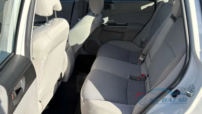 2011 SUBARU Forester X-Plus