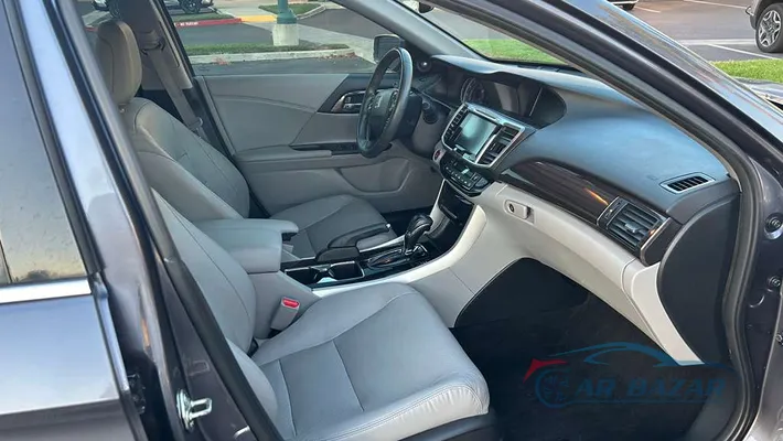 2016 HONDA Accord Touring