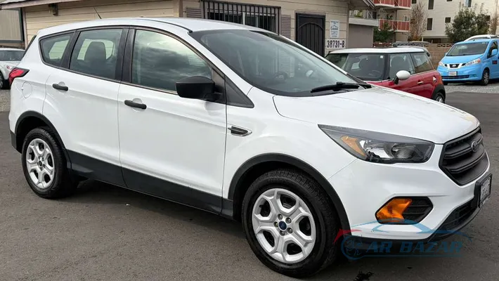 2019 FORD Escape S