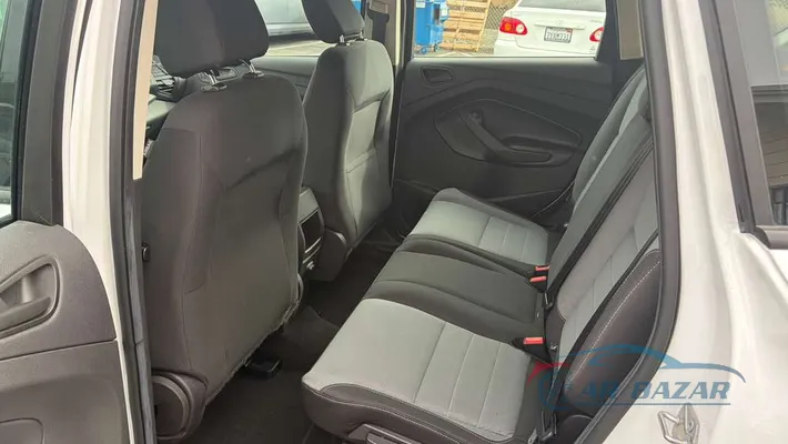 2019 FORD Escape S