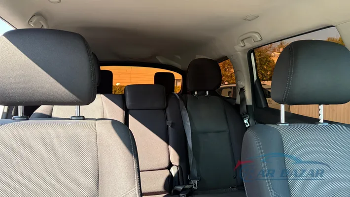 2017 NISSAN Pathfinder