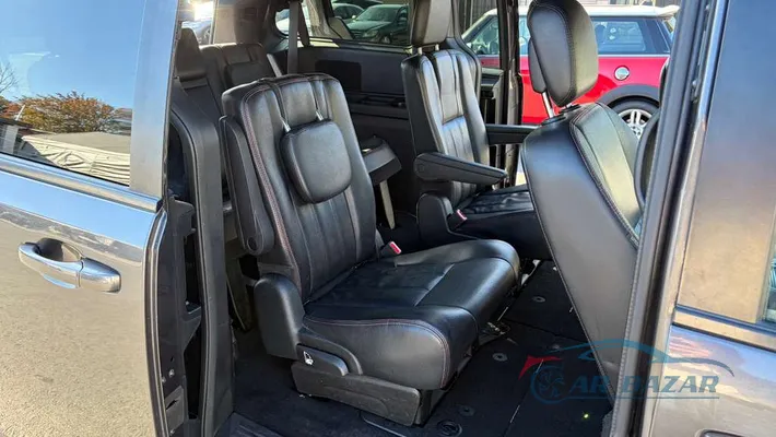 2019 DODGE Grand Caravan GT