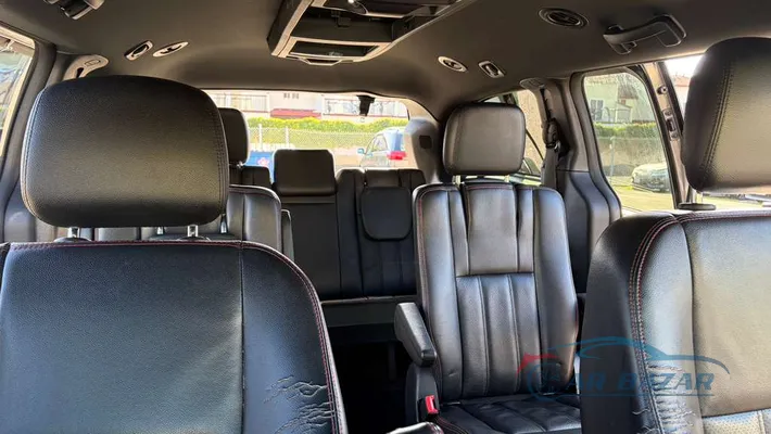 2019 DODGE Grand Caravan GT