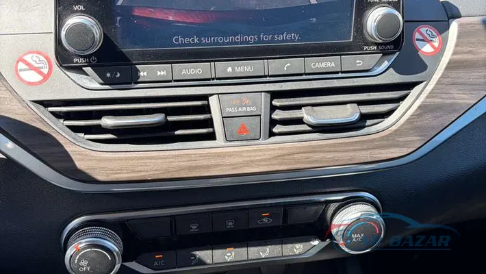 2025 NISSAN Altima SV