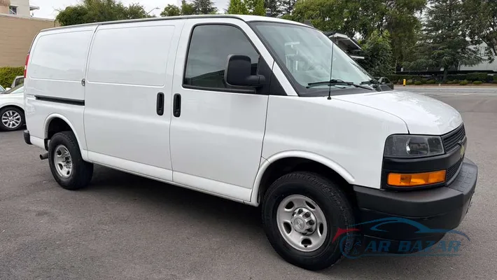 2020 CHEVROLET Express