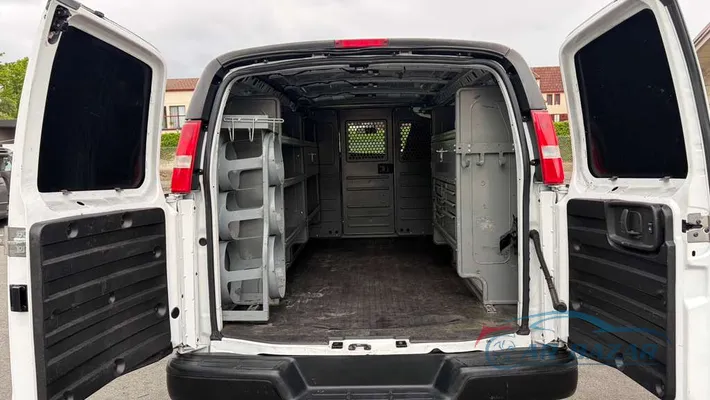 2020 CHEVROLET Express