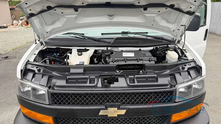 2020 CHEVROLET Express