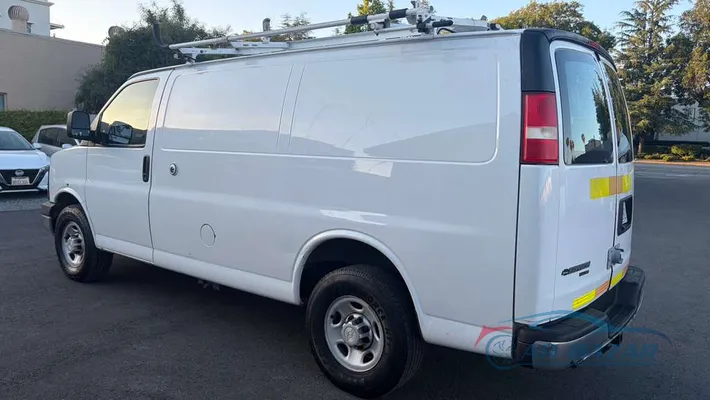 2014 CHEVROLET Express 2500  V8