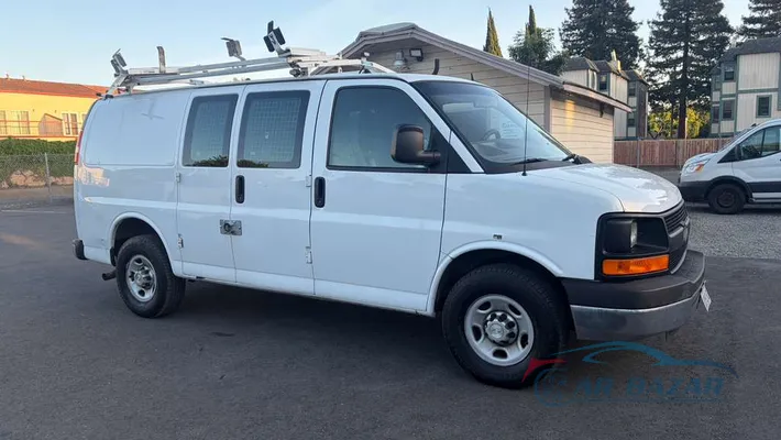 2014 CHEVROLET Express 2500  V8