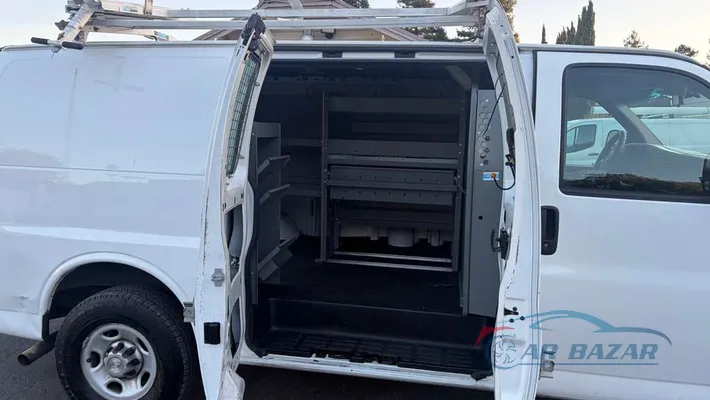 2014 CHEVROLET Express 2500  V8