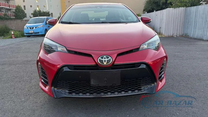 2017 TOYOTA Corolla SE