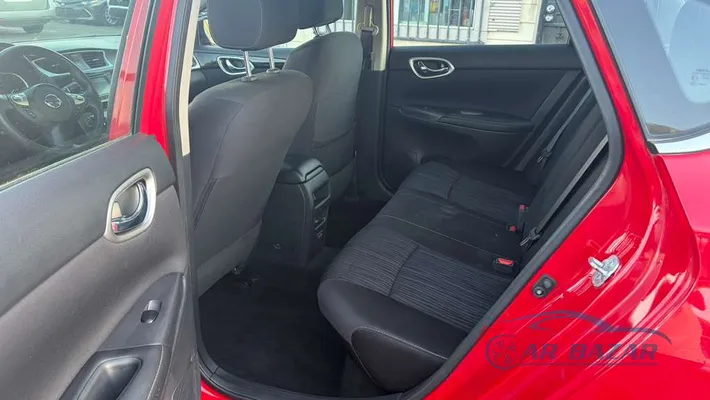 2018 NISSAN Sentra