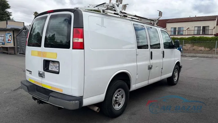 2014 CHEVROLET Express 2500  V8