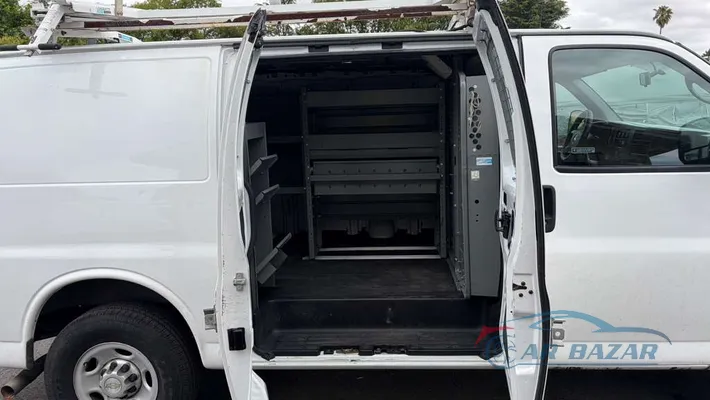2014 CHEVROLET Express 2500  V8