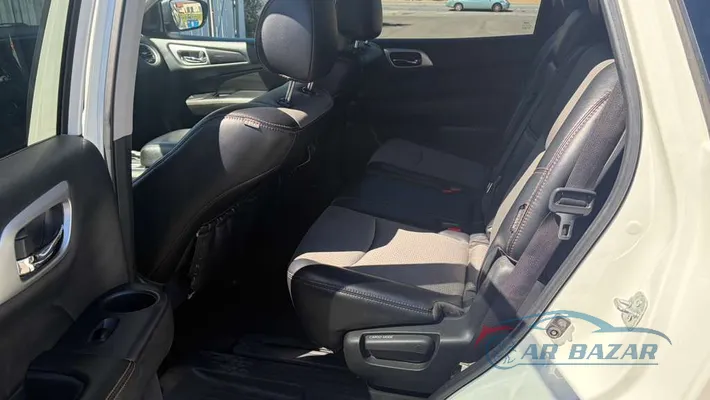 2019 NISSAN Pathfinder