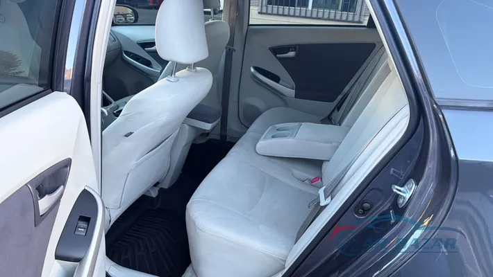 2011 TOYOTA Prius