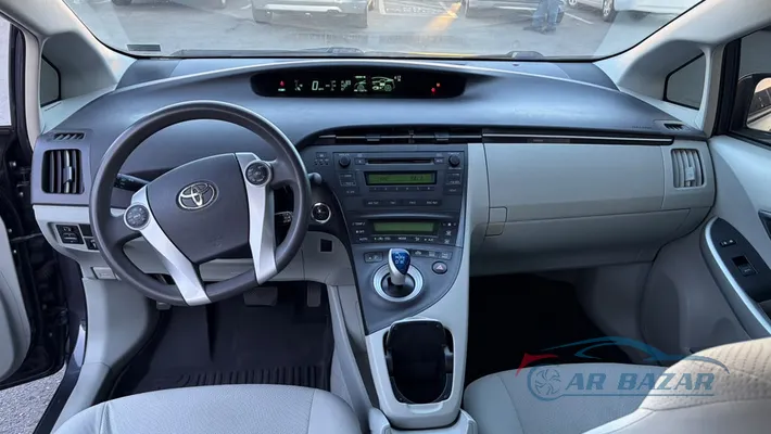 2011 TOYOTA Prius