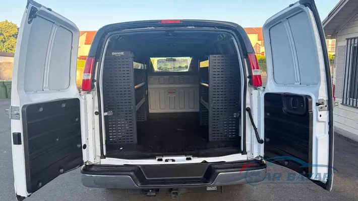 2023 CHEVROLET Express 2500  V6