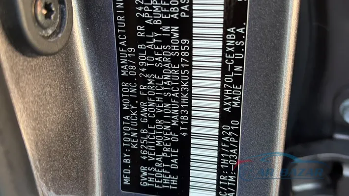 2019 TOYOTA Camry LE Hybrid